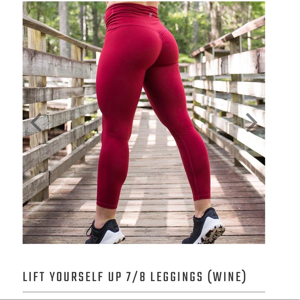 Medium Born Primitive Lift Yourself Up 7/8 Leggins